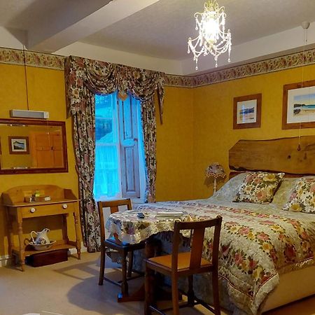 Priskilly Forest Country House Fishguard Bagian luar foto