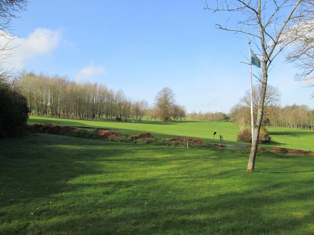 Priskilly Forest Country House Fishguard Bagian luar foto