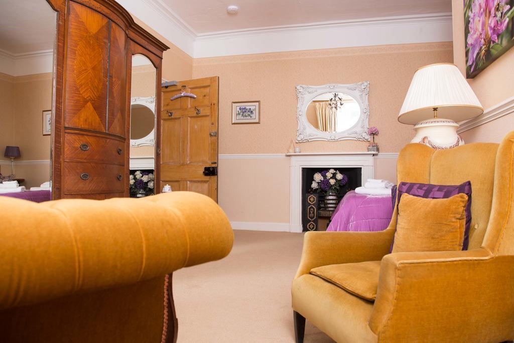 Priskilly Forest Country House Fishguard Bagian luar foto